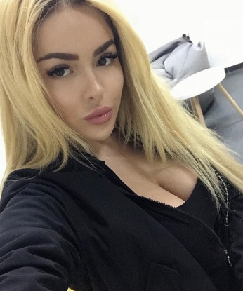 Анкета проститутки Регина - город Черский, 2000 лет, №4399